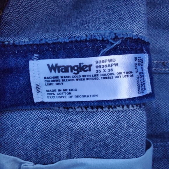 Wrangler Jeans sz 35x36 - Picture 3 of 6